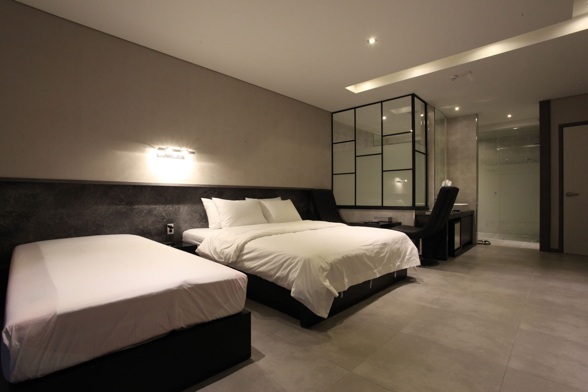 C&B Hotel Ansan Εξωτερικό φωτογραφία